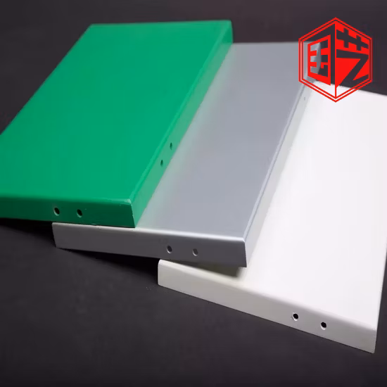 陽極酸化およびスプレー塗装された穴あきアルミニウム製の PVDF 屋外装飾天井クラッディング